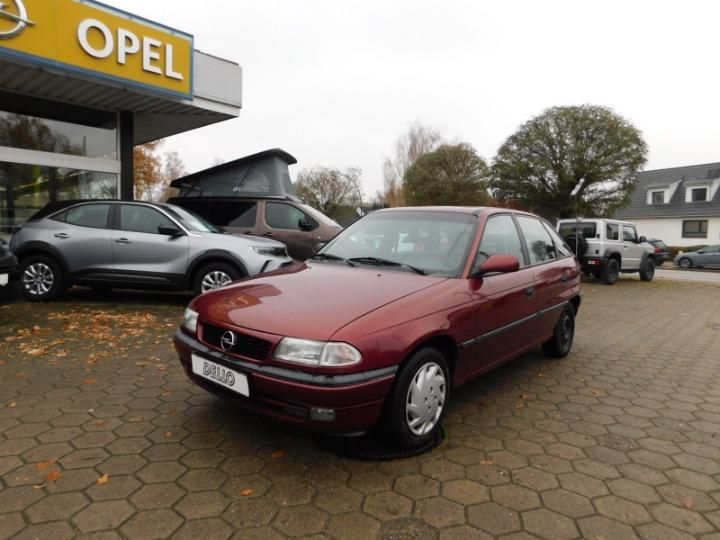 OPEL ASTRA SALOON 1996 w0l000058v5094557