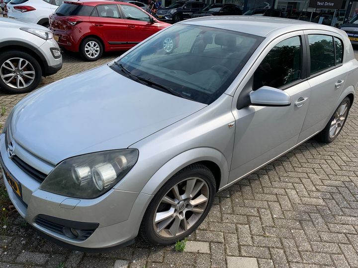 OPEL ASTRA 2004 w0l0ahl4855015649