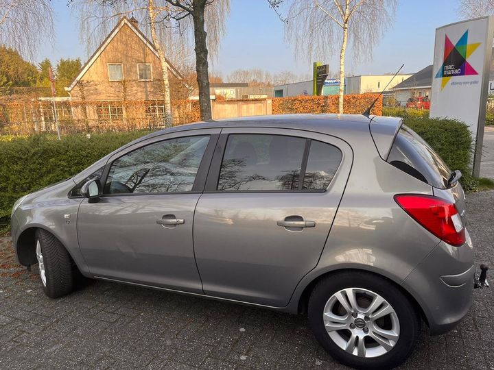 OPEL CORSA 2010 w0l0sdl68b4085577