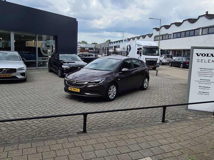 OPEL ASTRA 2017 w0lbd6el2hg152429