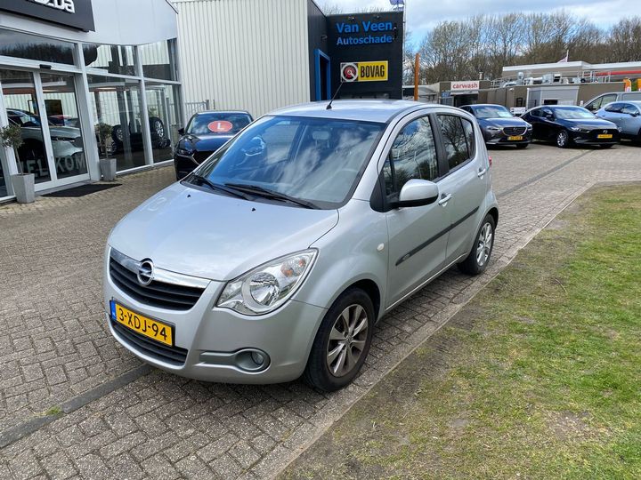 OPEL AGILA 2014 w0lfxb22sem818472