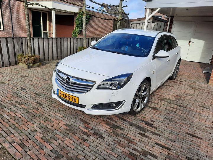 OPEL INSIGNIA SPORTS TOURER 2014 w0lgt8et6e1064521