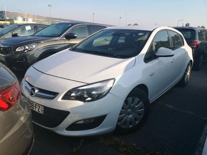 OPEL ASTRA 2015 w0lpd6e67fg143285