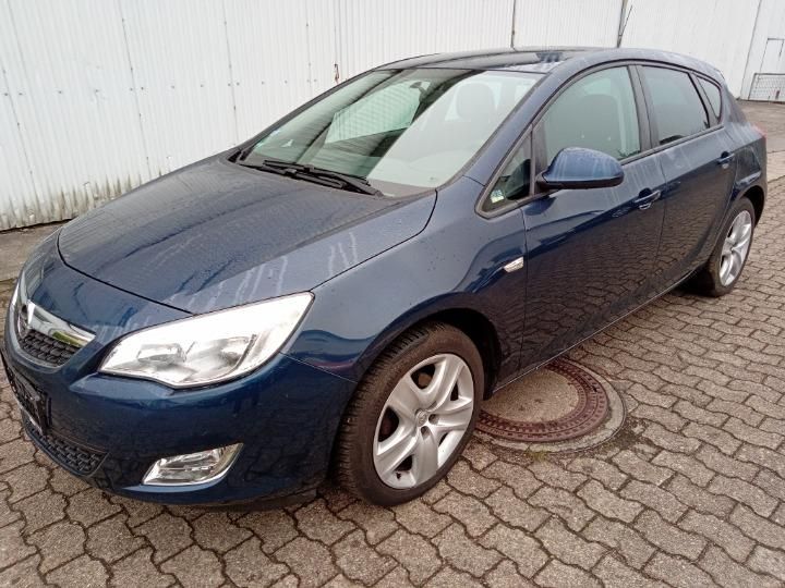 OPEL ASTRA HATCHBACK 2011 w0lpd6eb3bg176405