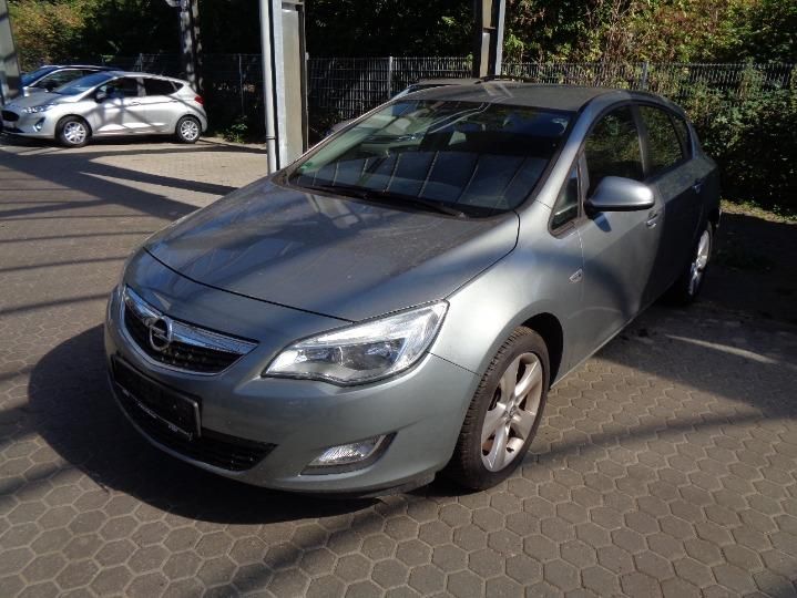 OPEL ASTRA HATCHBACK 2010 w0lpd6eb9ag069454