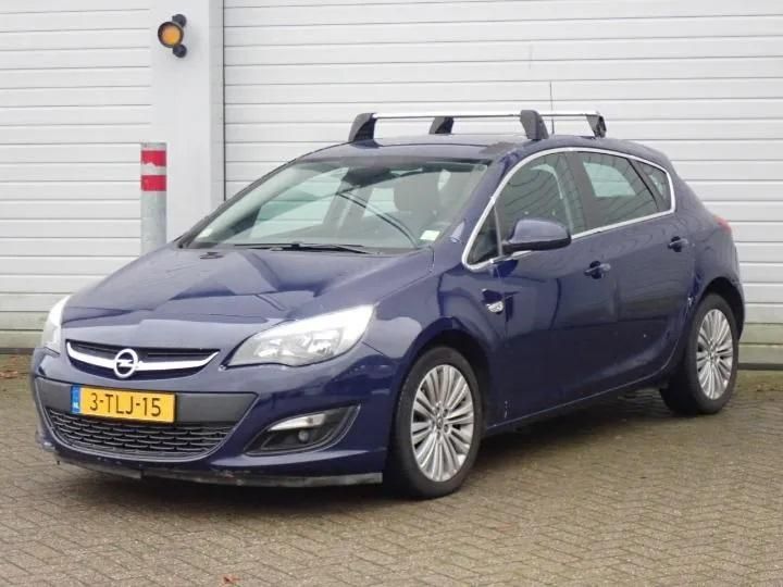 OPEL ASTRA HATCHBACK 2014 w0lpd6ec4e8034703