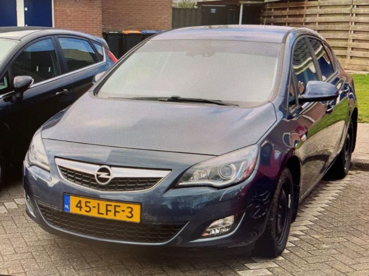 OPEL ASTRA 2010 w0lpd6ed8ag065137