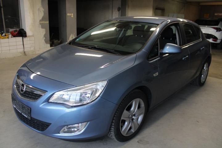 OPEL ASTRA HATCHBACK 2010 w0lpd6ej7bg051382