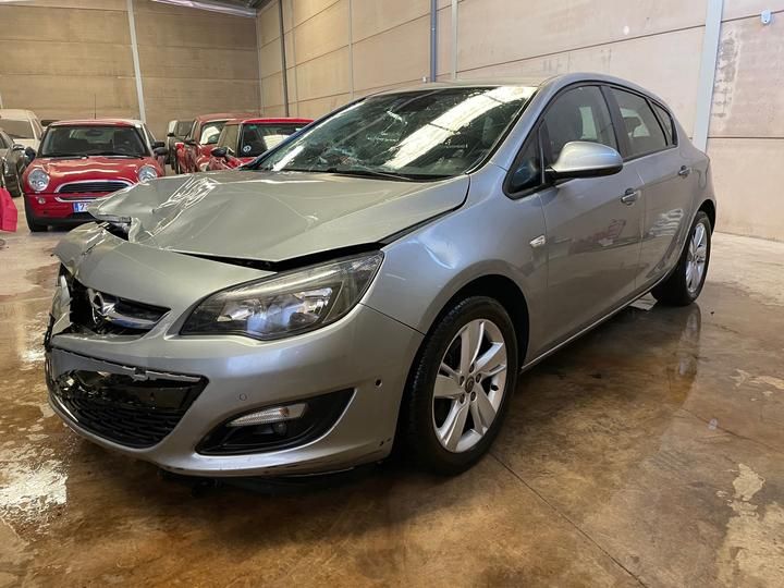 OPEL ASTRA CITY CAR 2015 w0lpd6en7fg129314