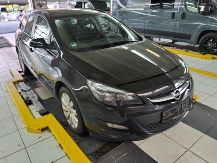 OPEL ASTRA 2016 w0lpd8e69g8027223