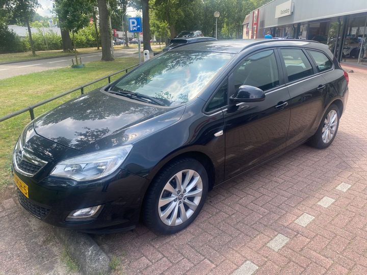 OPEL ASTRA SPORTS TOURER 2012 w0lpd8ec1c8052892