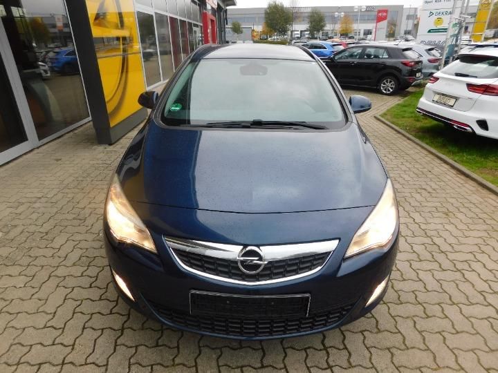 OPEL ASTRA ESTATE 2011 w0lpd8ef4b8074085