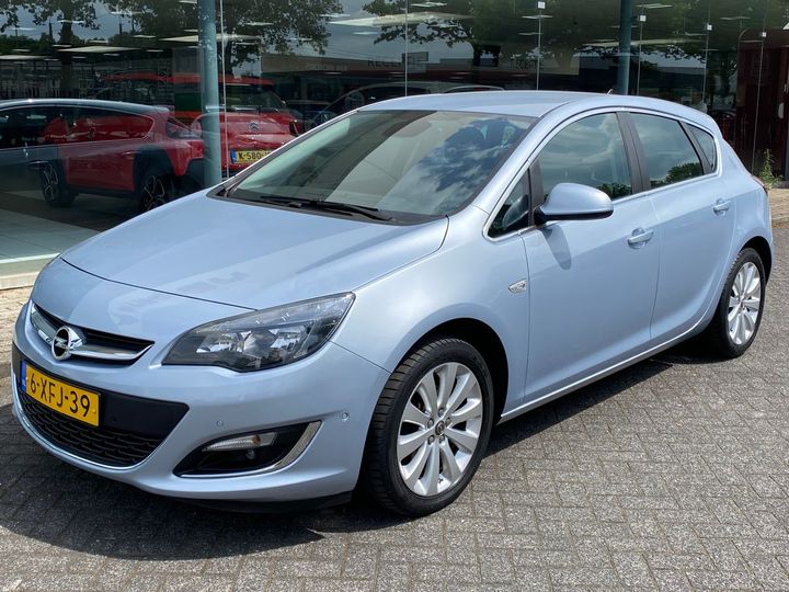 OPEL ASTRA 2014 w0lpe6eb1eg084422