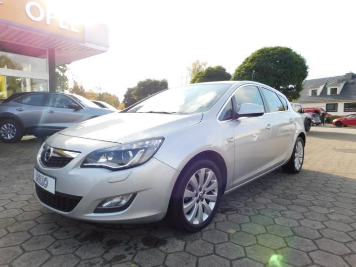 OPEL ASTRA SALOON 2010 w0lpe6ed4ag056092