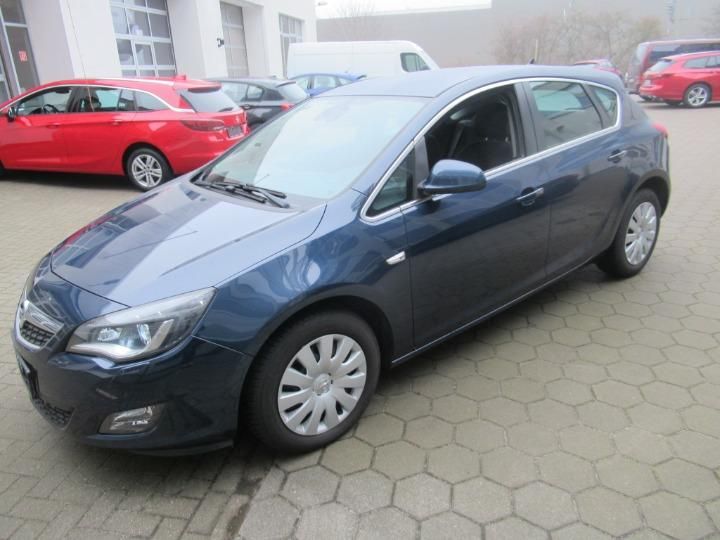 OPEL ASTRA HATCHBACK 2010 w0lpe6en2bg016913