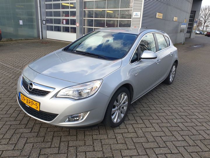 OPEL ASTRA 2012 w0lpe6eu9c1113702