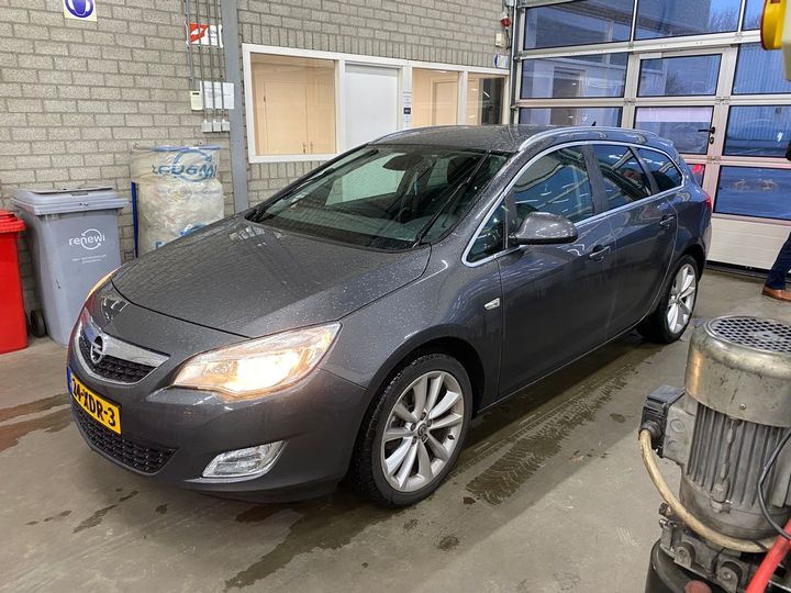 OPEL ASTRA SPORTS TOURER 2012 w0lpe8ec2b8103067