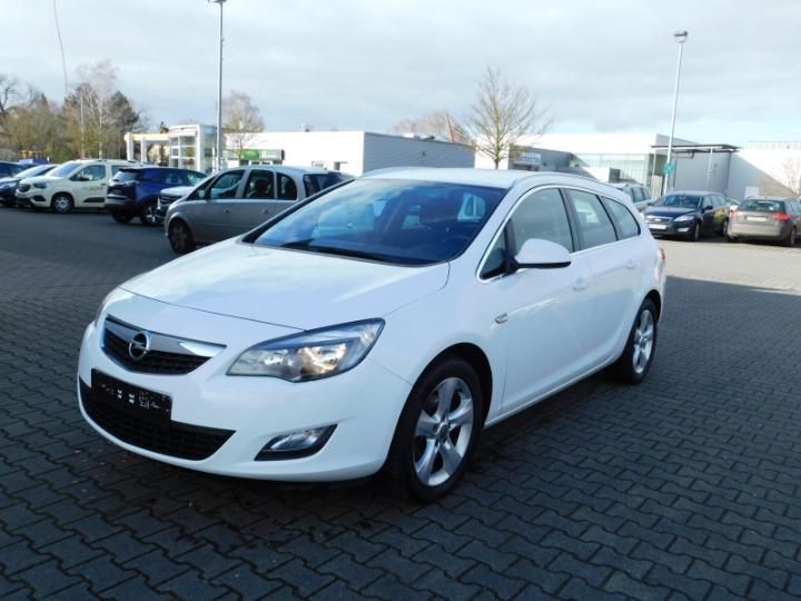 OPEL ASTRA ESTATE 2011 w0lpf8eg9c8013500