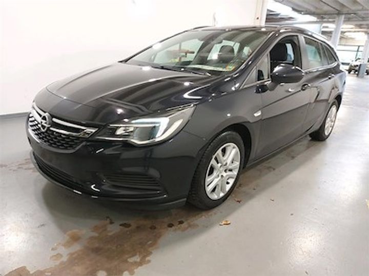 OPEL ASTRA SPORTS TOURER DIESEL - 2 2018 w0vbd8el1j8049618