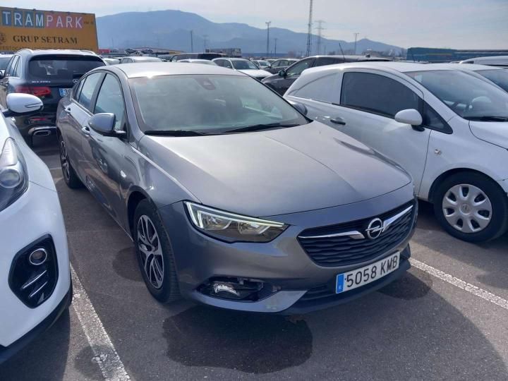 OPEL INSIGNIA 2018 w0vzm6efxj1152140