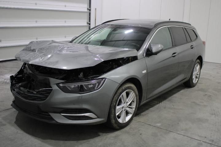 OPEL INSIGNIA SPORTS TOURER 2018 w0vzm8ef8k1004825