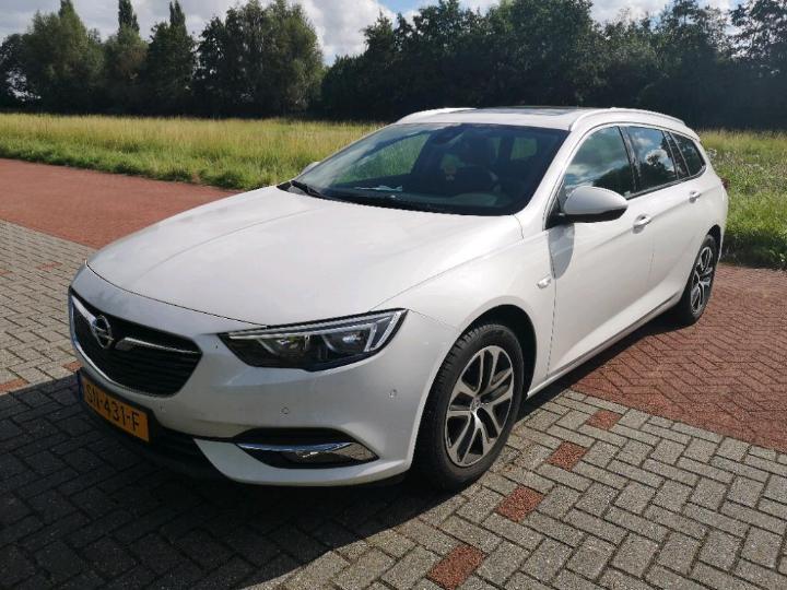 OPEL INSIGNIA SPORTS TOURER 2018 w0vzt8gb1j1141052