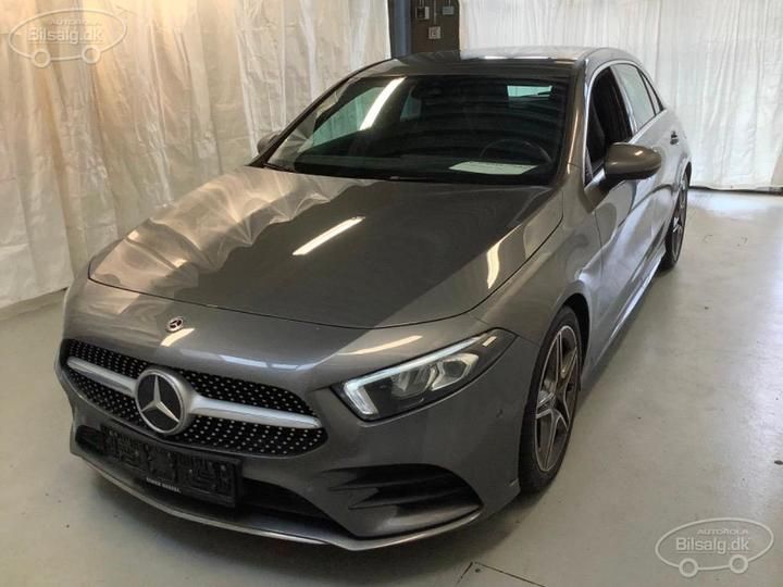 MERCEDES-BENZ A-CLASS HATCHBACK 2020 w1k1770121v056336