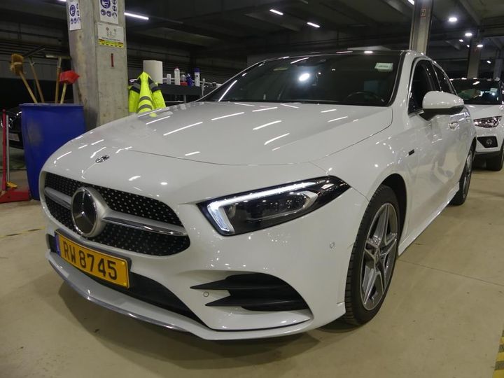 MERCEDES-BENZ A 2020 w1k1770861j240485