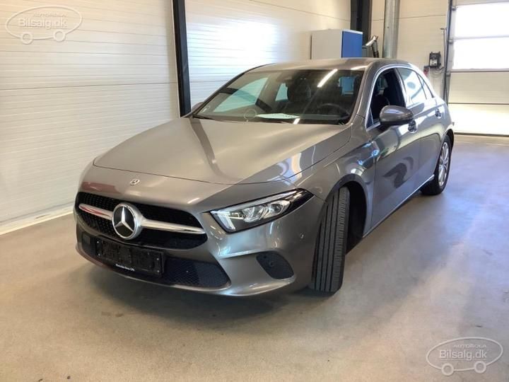 MERCEDES-BENZ A-CLASS HATCHBACK 2020 w1k1770871v057122