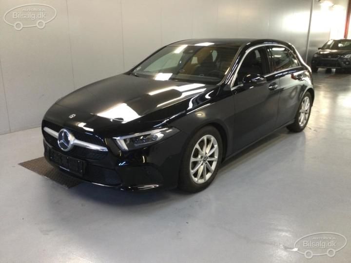 MERCEDES-BENZ A-CLASS HATCHBACK 2020 w1k1770871v060284