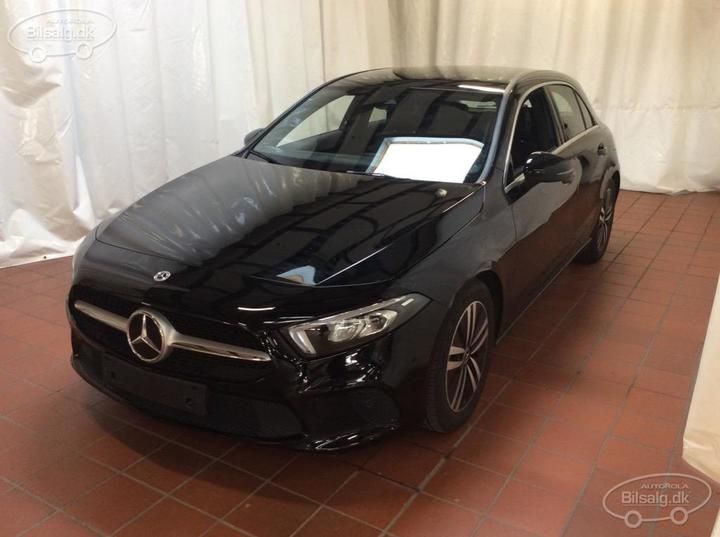 MERCEDES-BENZ A-CLASS HATCHBACK 2021 w1k1770871v097971