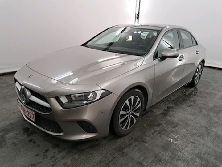 MERCEDES-BENZ A-KLASSE 2020 w1k1771031j256504