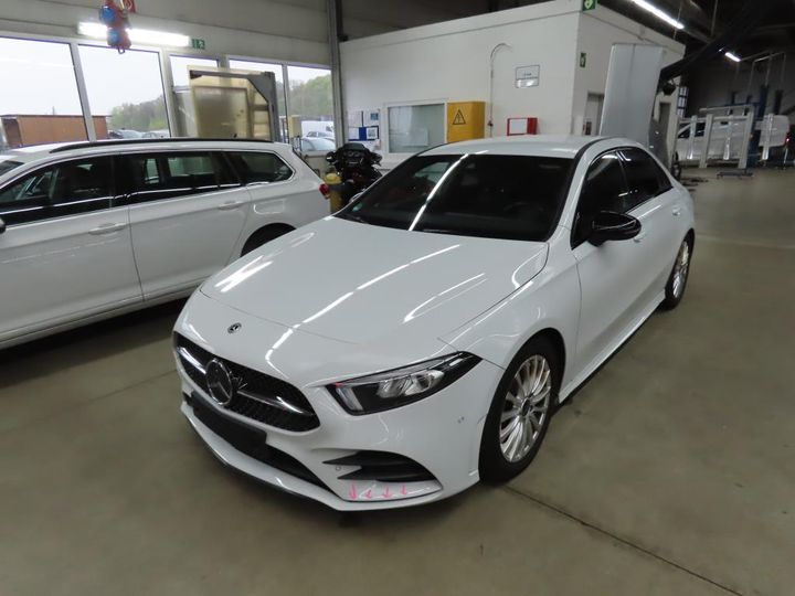 MERCEDES-BENZ A 2020 w1k1771131j236170