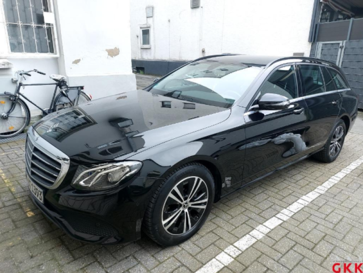 MERCEDES-BENZ E220 2020 w1k2132041a849357