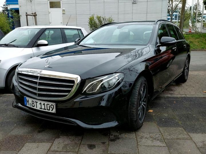 MERCEDES-BENZ E 220D 2020 w1k2132041a858249