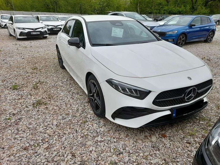 MERCEDES-BENZ A KLASA 2023 w1k3f8hb3pn316477