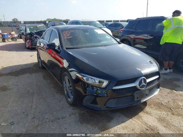 MERCEDES-BENZ A-CLASS 2020 w1k3g4eb4lj205416