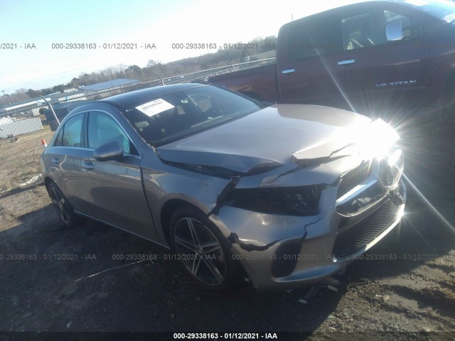 MERCEDES-BENZ A-CLASS 2020 w1k3g4eb7lj219391