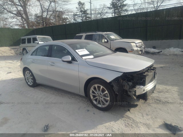 MERCEDES-BENZ A-CLASS 2020 w1k3g4fb1lj235472