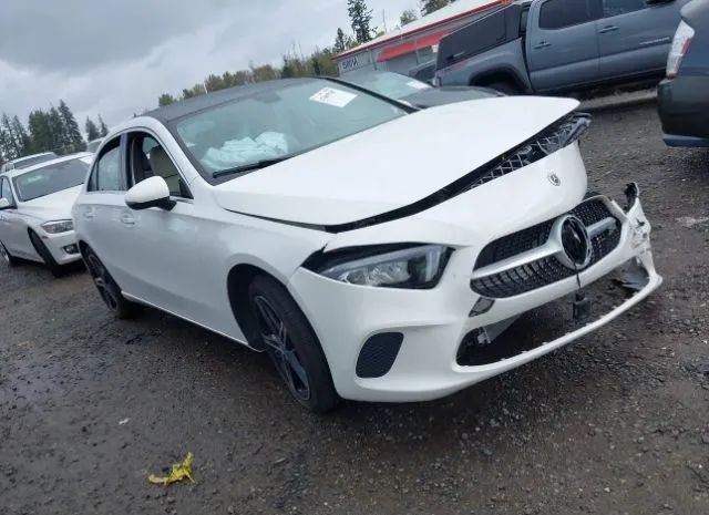 MERCEDES-BENZ A-CLASS 2022 w1k3g4fb5nj356797