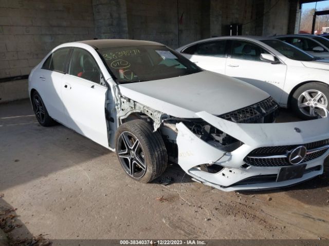 MERCEDES-BENZ A 220 2020 w1k3g4fbxlw045933