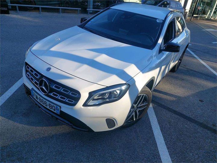 MERCEDES-BENZ CLASSE GLA 2019 w1n1569421j695386