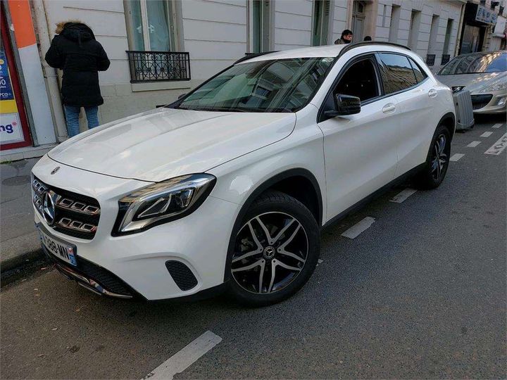 MERCEDES-BENZ CLASSE GLA 2019 w1n1569421j697001