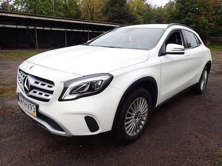 MERCEDES-BENZ GLA 2019 w1n1569421j697950