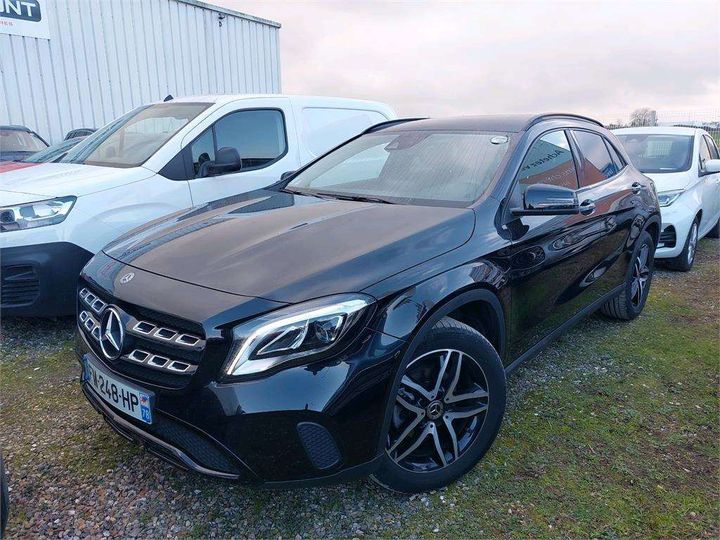 MERCEDES-BENZ CLASSE GLA 2019 w1n1569421j699786