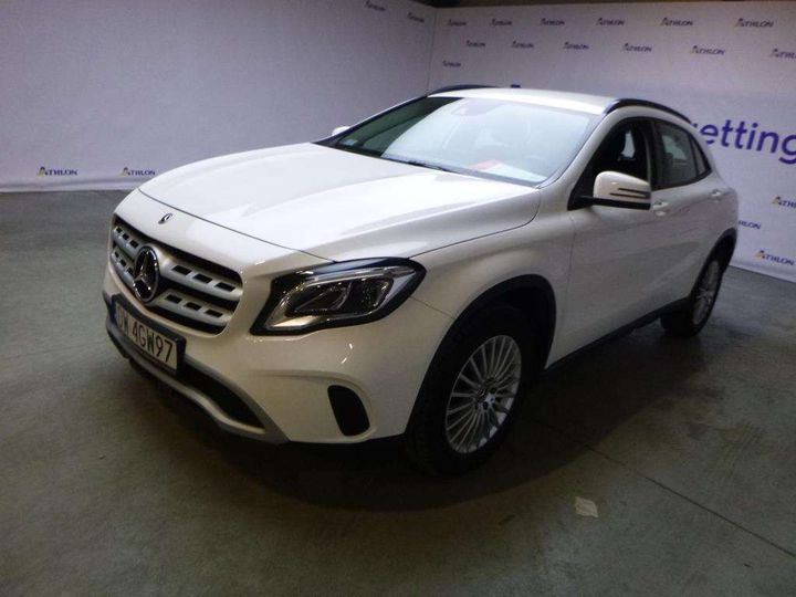 MERCEDES-BENZ GLA 2020 w1n1569421j701852