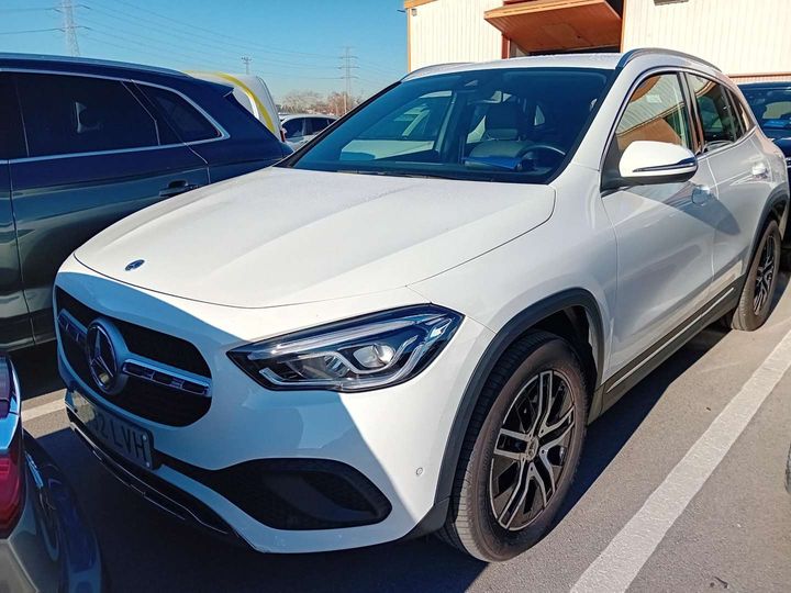 MERCEDES-BENZ GLA 2021 w1n2477121j341628