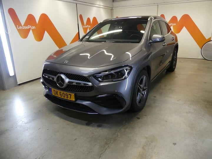 MERCEDES-BENZ GLA 2020 w1n2477131j237627