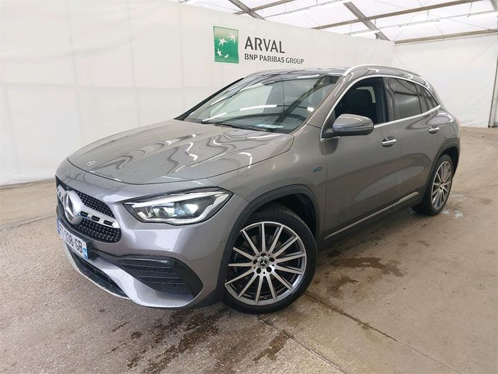 MERCEDES-BENZ GLA 2020 w1n2477861j196337