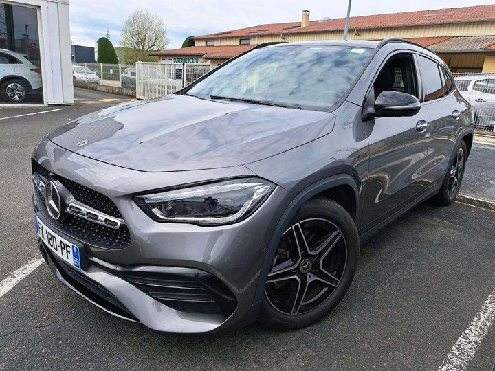 MERCEDES-BENZ GLA 2021 w1n2477861j261341